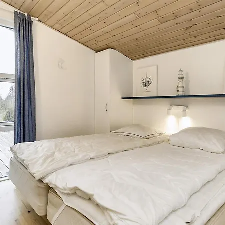 Semesterbostad 8 Person In Vaeggerlose Bøtø By